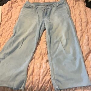 American Eagle Light Blue Denim Jeans
